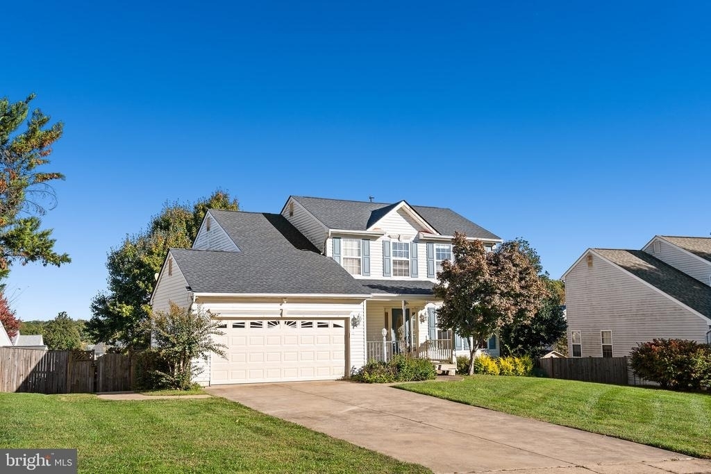 13835 Rosewood Drive - Photo 1