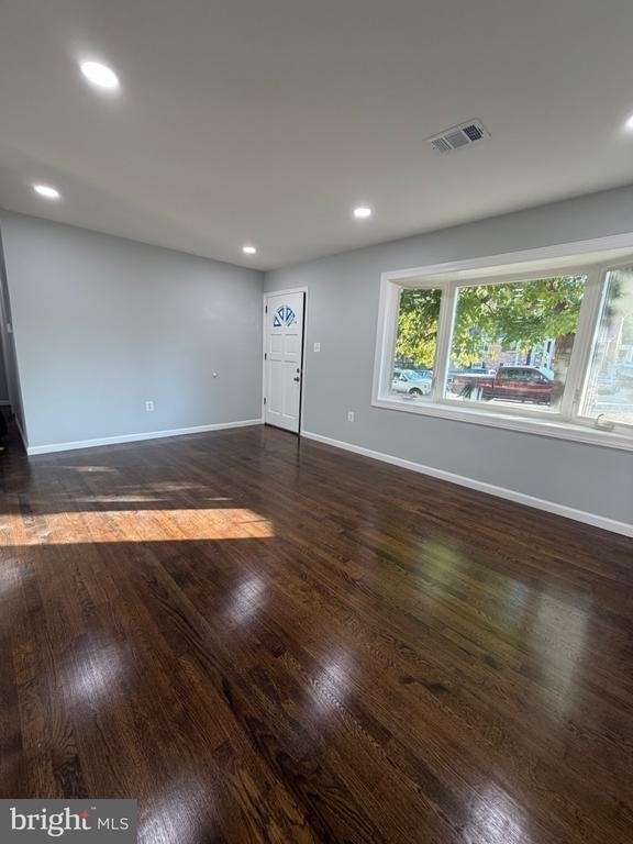 1904 Stafford Street - Photo 3