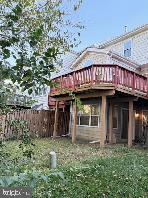 43046 Francis Square - Photo 9