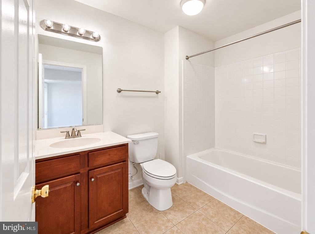 13677 Venturi Lane - Photo 5