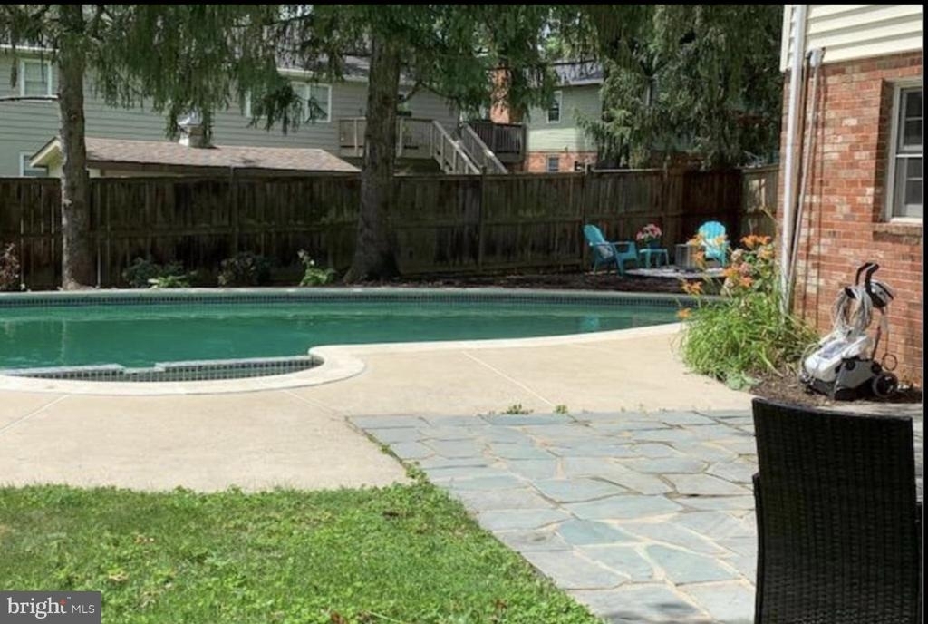 1606 Mary Ellen Court - Photo 36