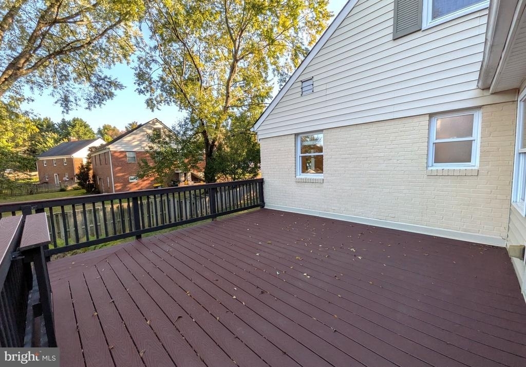 1919 Youngblood Street - Photo 22