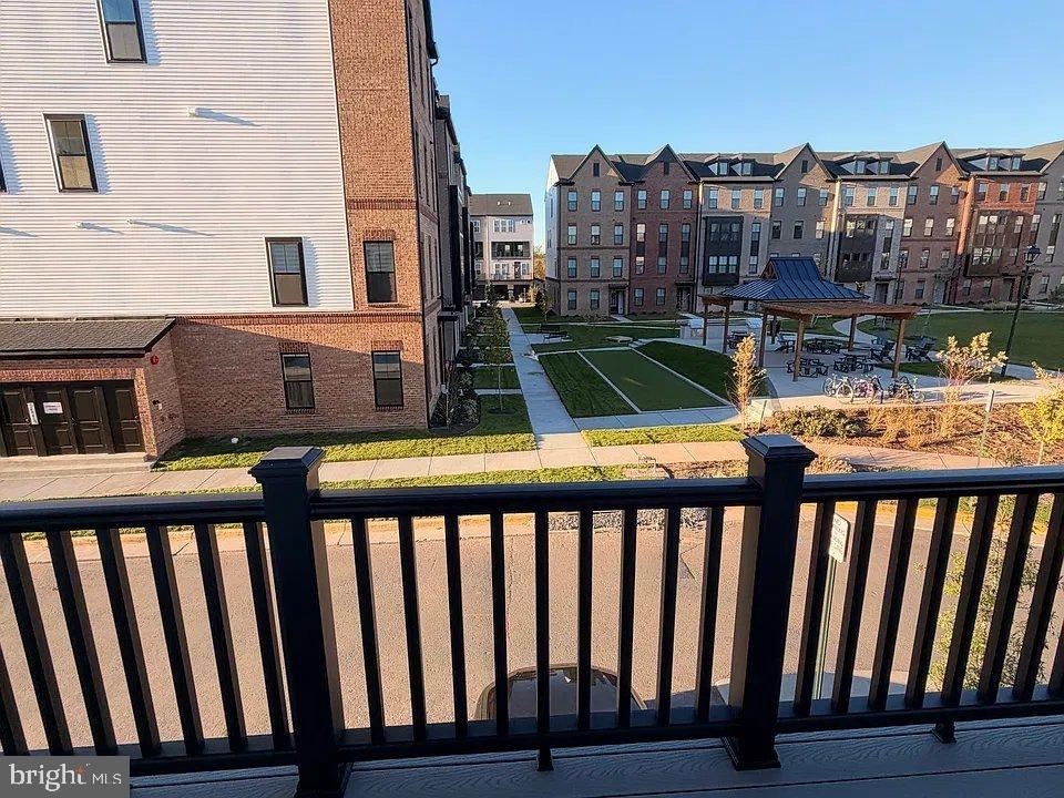 4851 Bauhaus Square - Photo 15