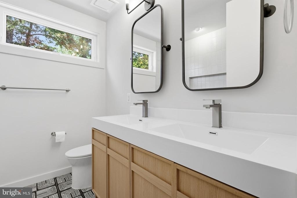11216 S Shore Road - Photo 18