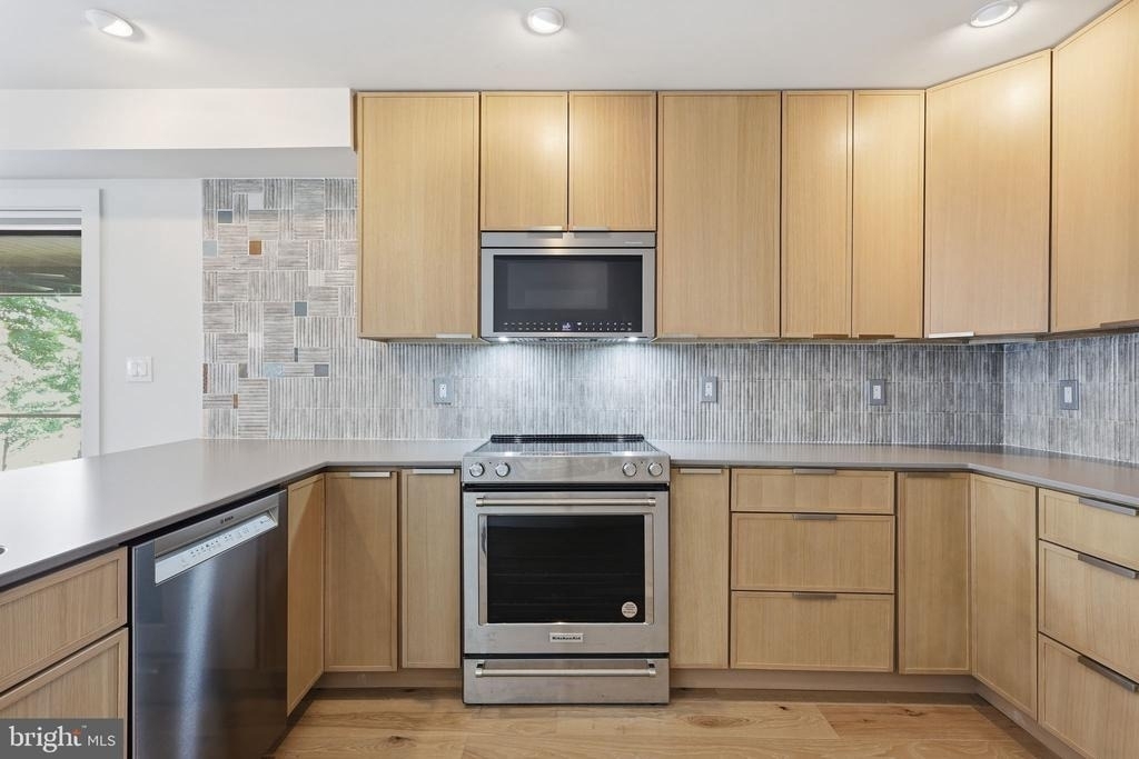 11216 S Shore Road - Photo 24