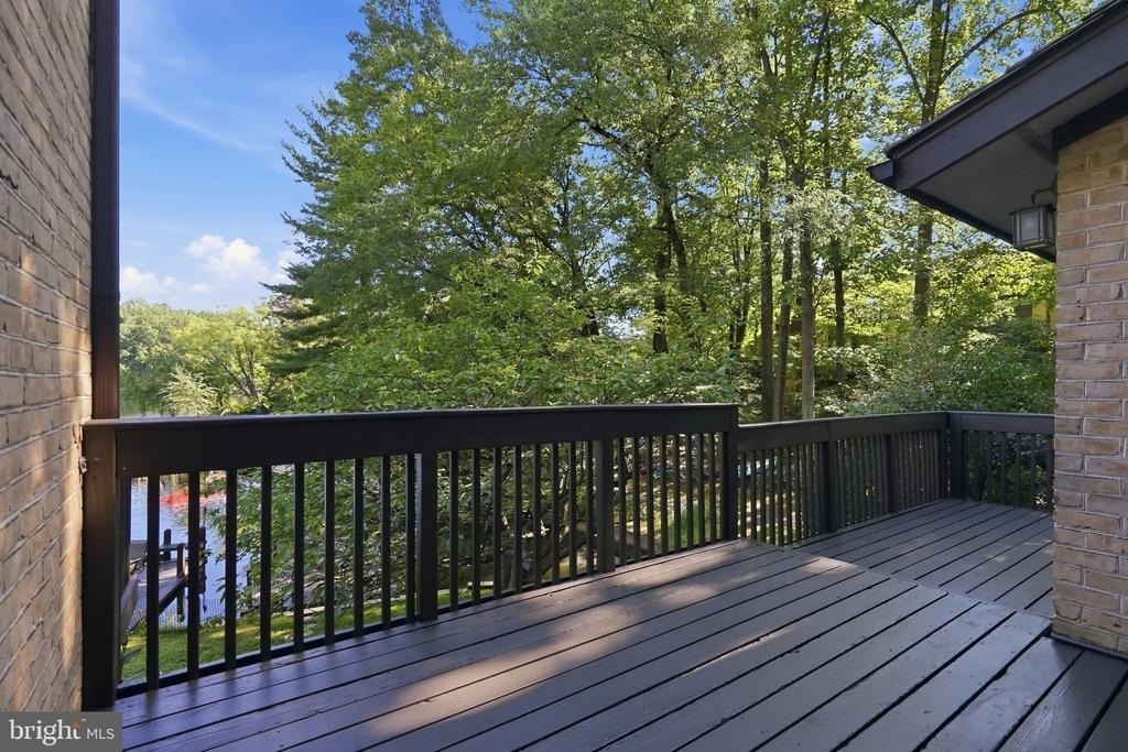 11322 Dockside Circle - Photo 39