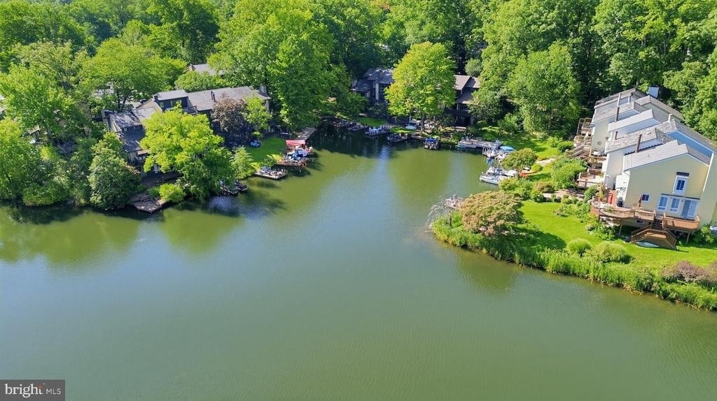 11322 Dockside Circle - Photo 50