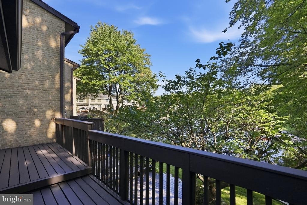 11322 Dockside Circle - Photo 40