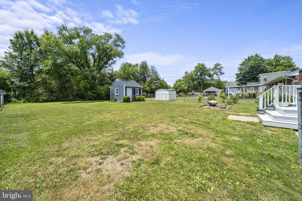 126 Ridgeway Street - Photo 18