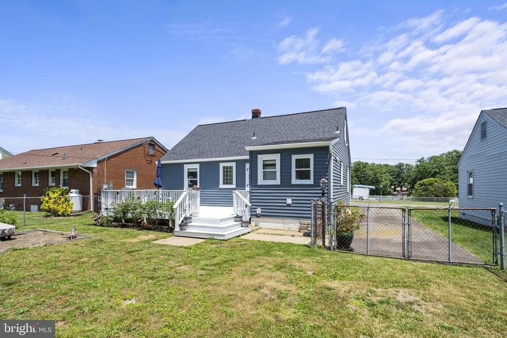 126 Ridgeway Street - Photo 19