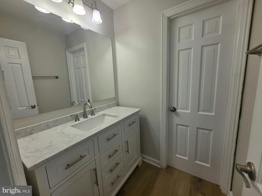 125 E Williams Street - Photo 9
