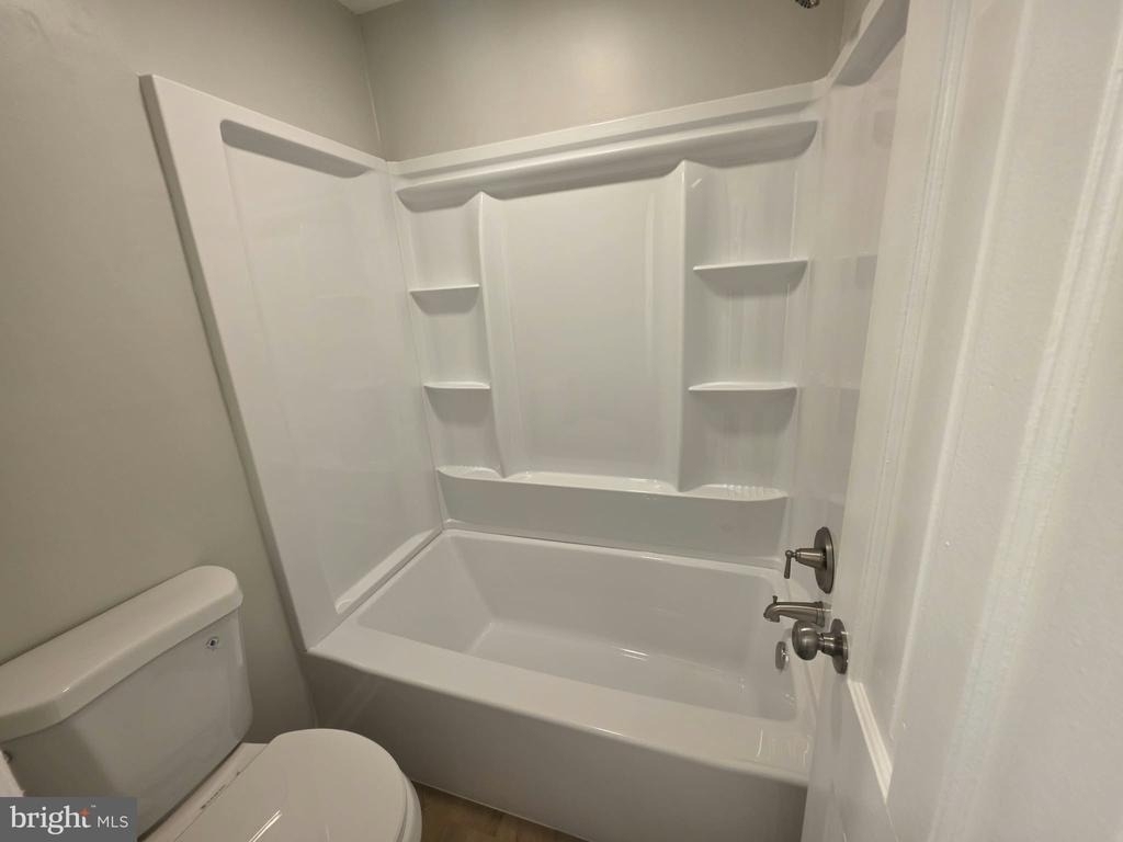 125 E Williams Street - Photo 10