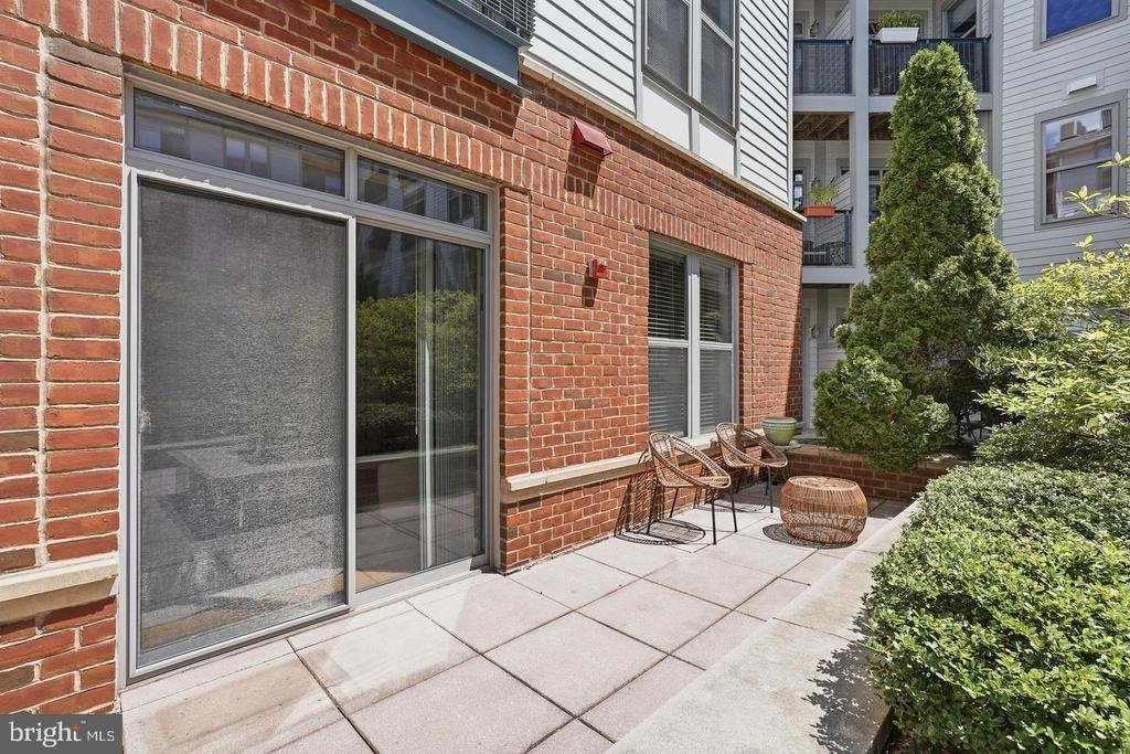 1800 Wilson Boulevard - Photo 12