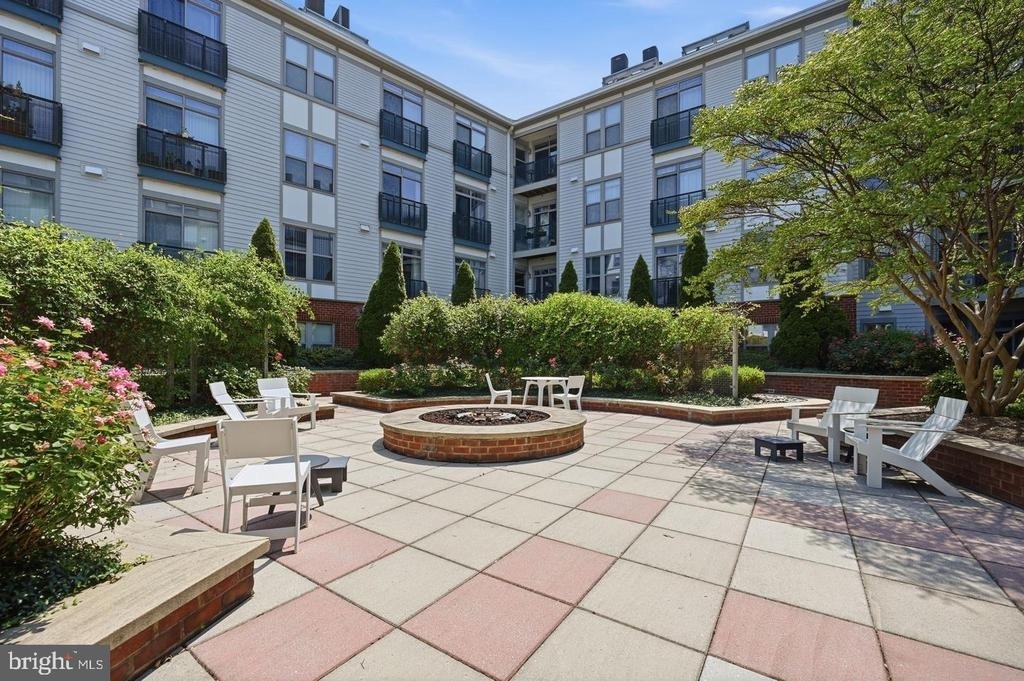1800 Wilson Boulevard - Photo 13