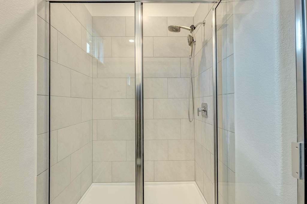 17813 Bassano Ave - Photo 12
