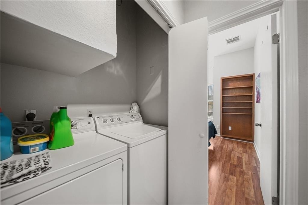 2802 Nueces St - Photo 4