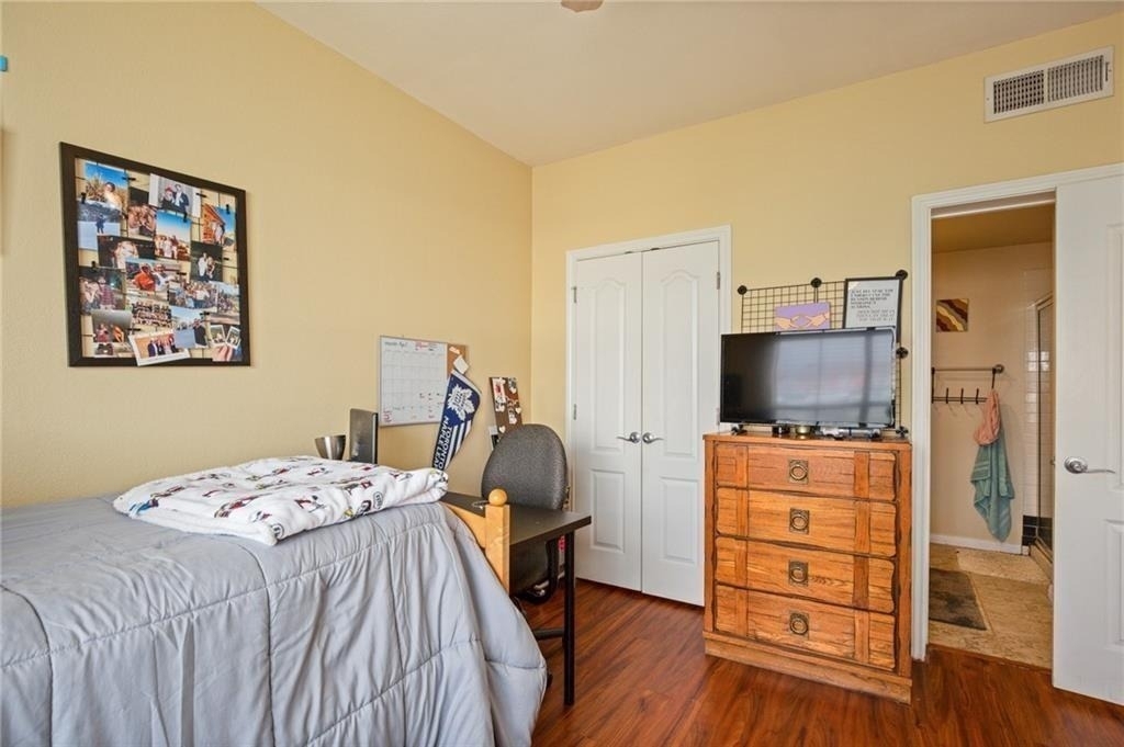 2505 San Gabriel St - Photo 7