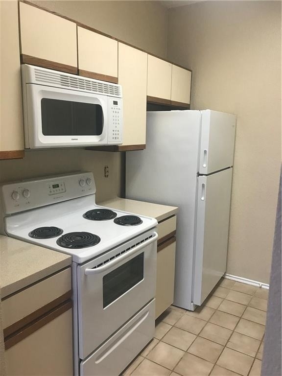 2804 Rio Grande St - Photo 3