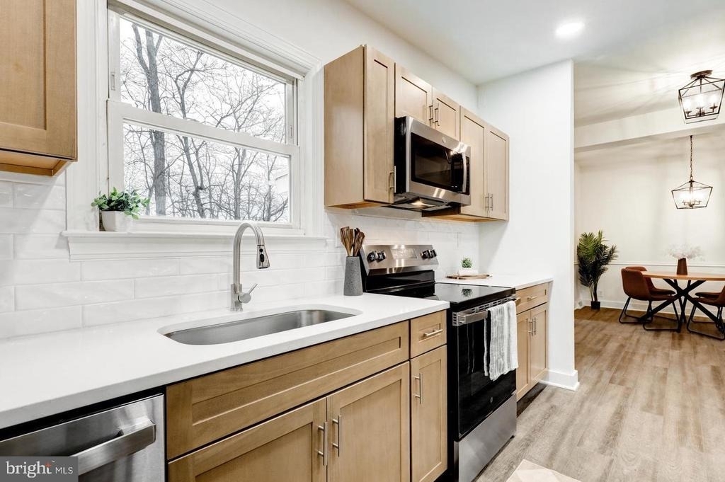 904 S Chester Road - Photo 8