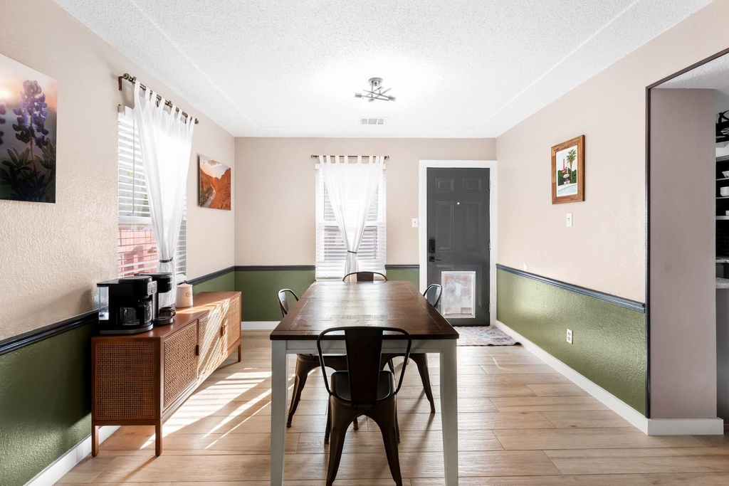 1701 Greenlawn Blvd - Photo 4