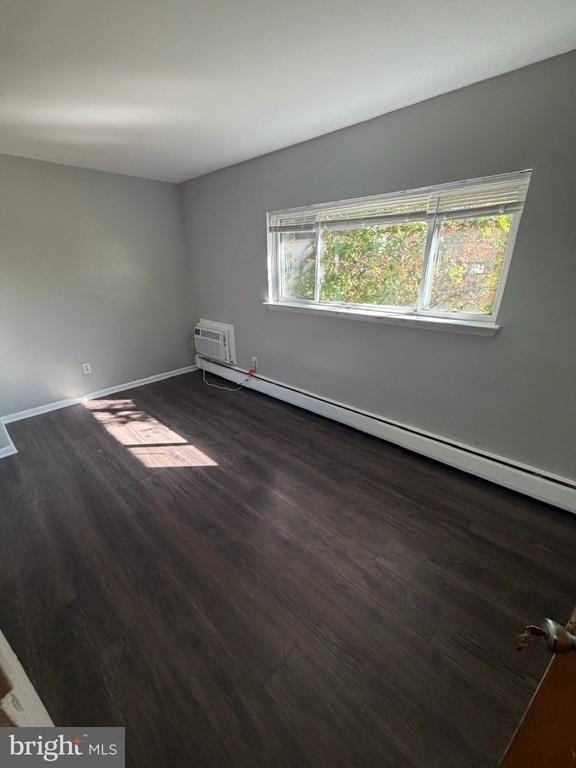 2032 Maple Avenue - Photo 4