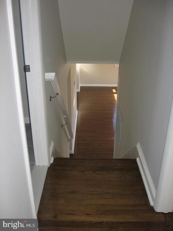 7 W 7th Street - Photo 11
