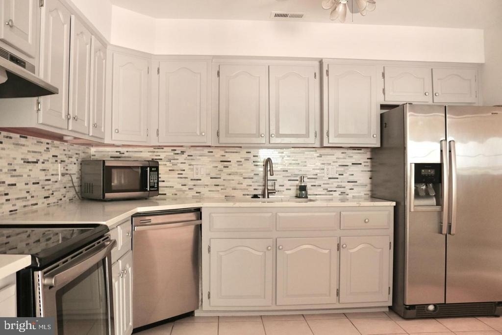 102 Hazelwood Lane - Photo 7