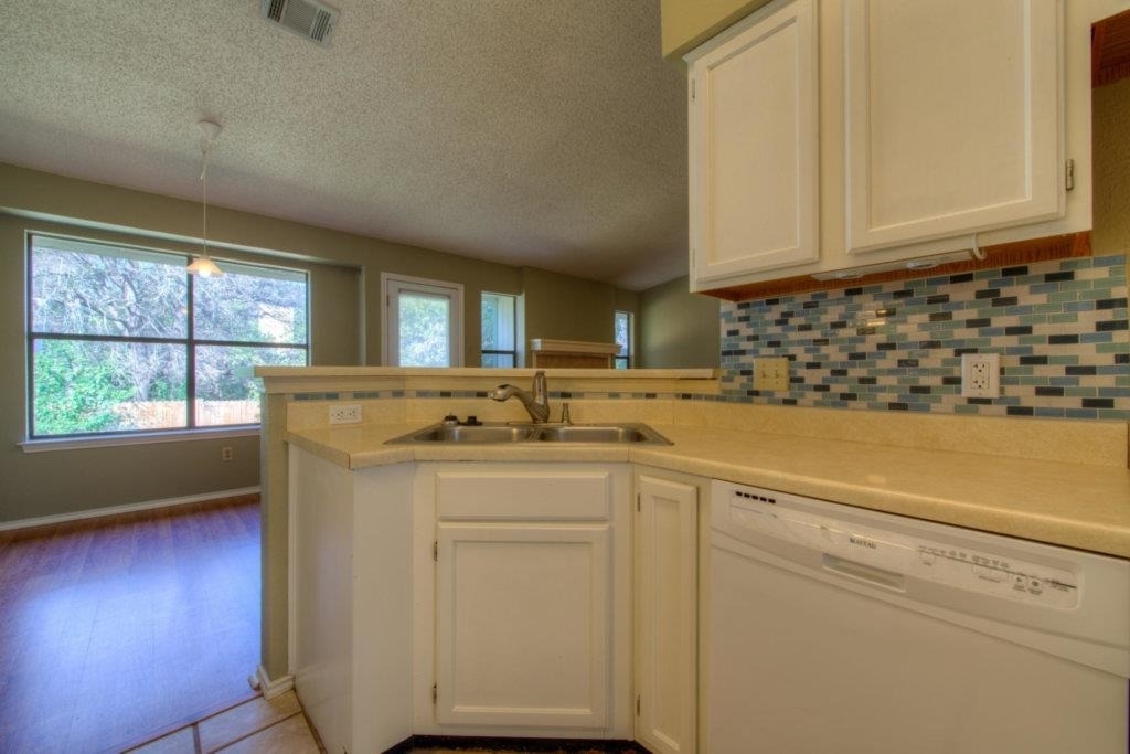 7016 Riverton Dr - Photo 28