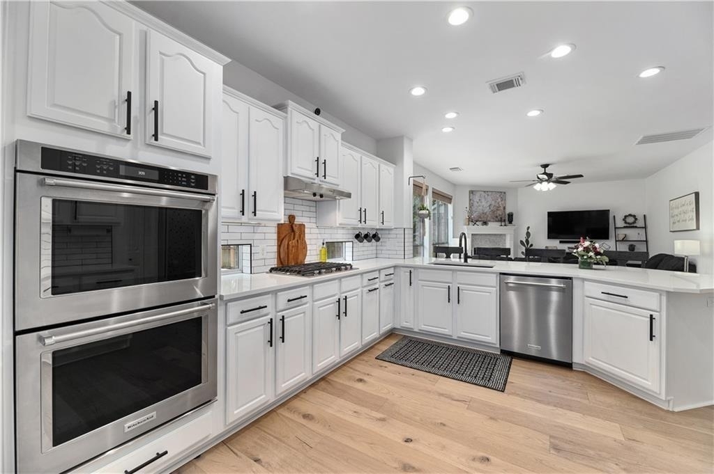 1404 Hunter Ace Way - Photo 10