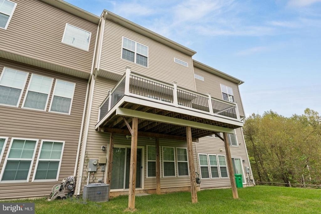 3043 Mia Lane - Photo 4