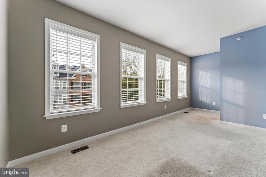 3043 Mia Lane - Photo 23