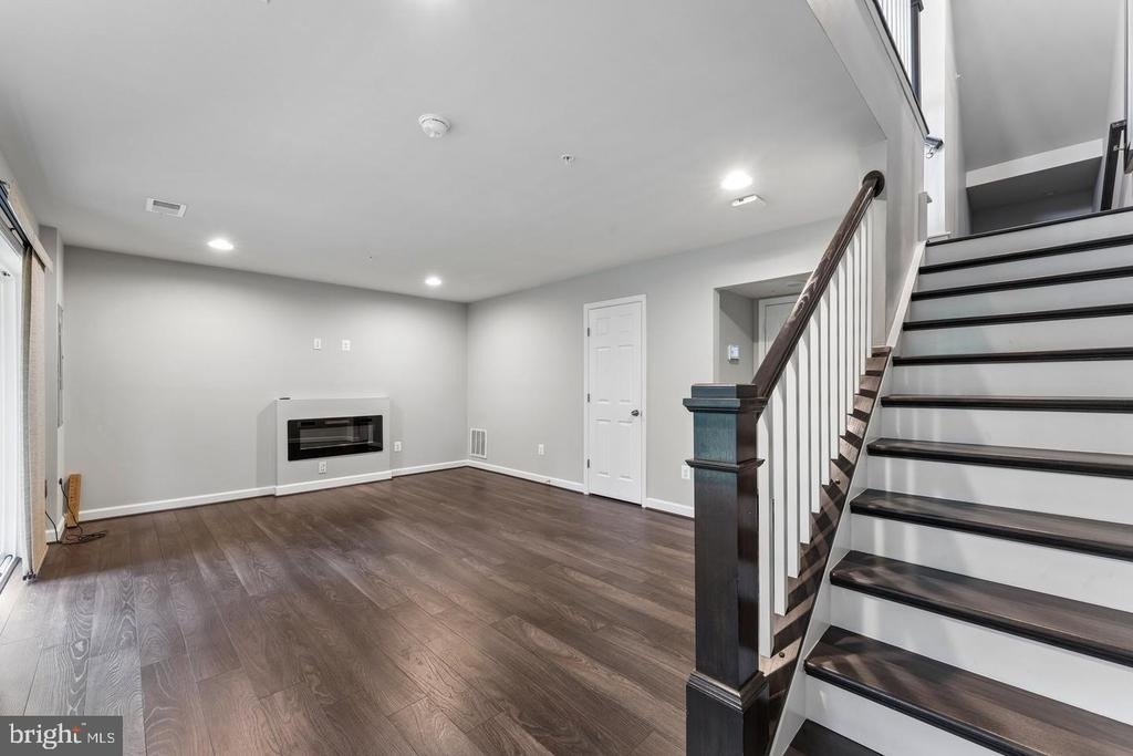 3043 Mia Lane - Photo 7