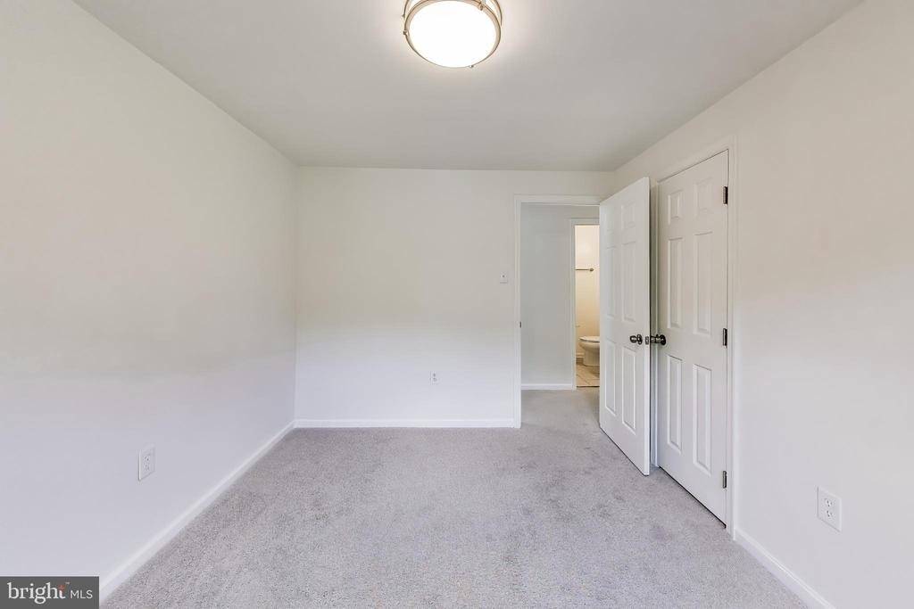 1436 Potomac Heights Drive - Photo 17
