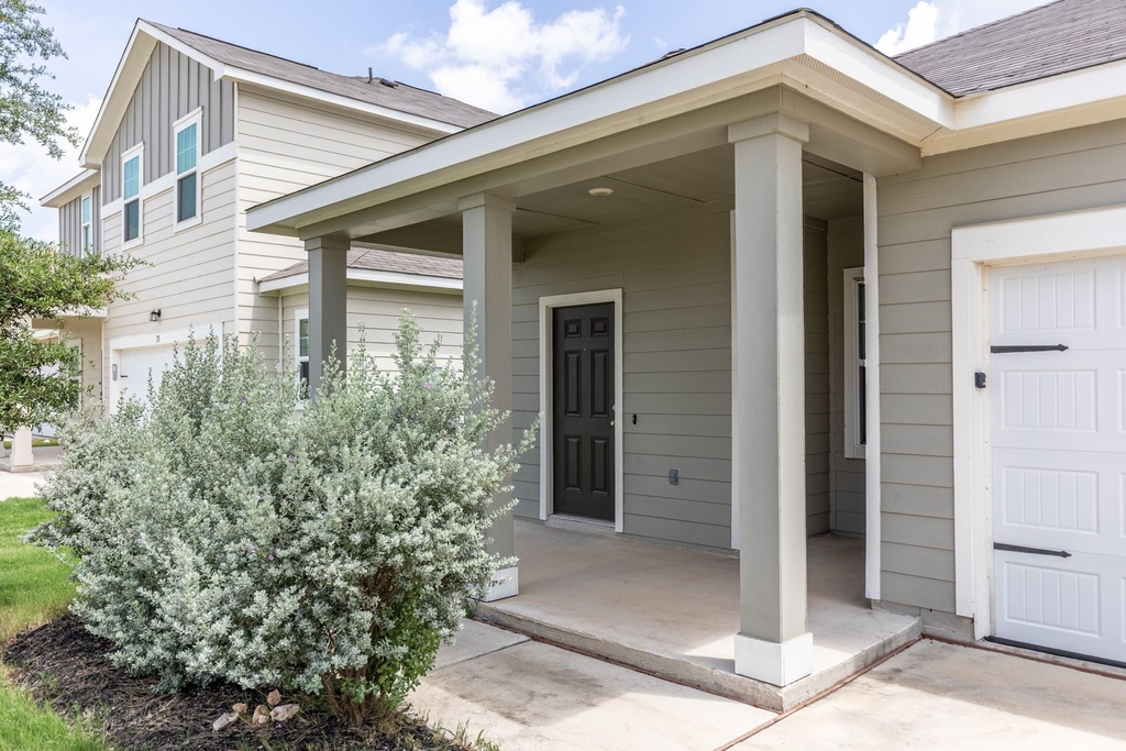 141 Rubrum Rd - Photo 2