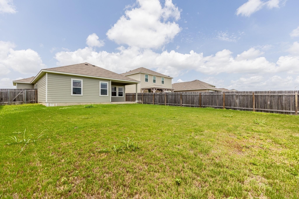 141 Rubrum Rd - Photo 28