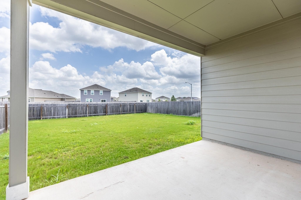141 Rubrum Rd - Photo 25