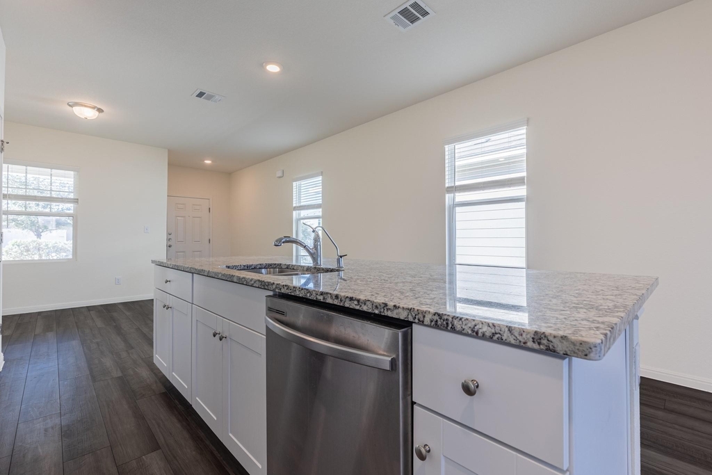 141 Rubrum Rd - Photo 9