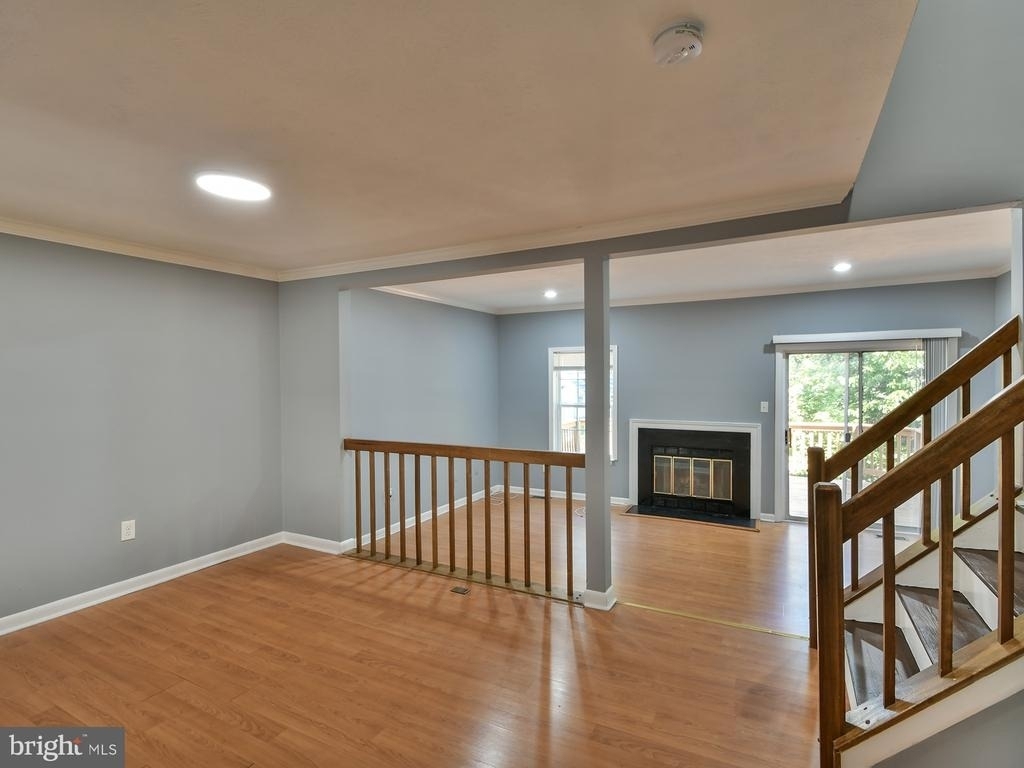 15030 Laureland Place - Photo 11