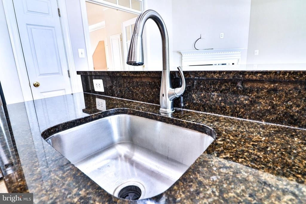 631 Kingfisher Avenue - Photo 23