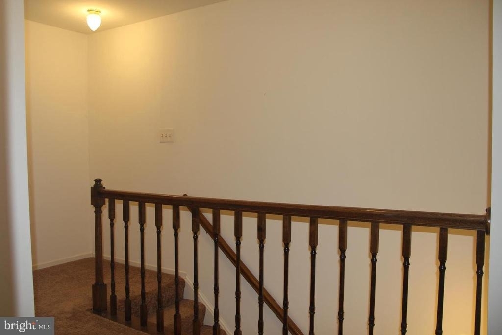 14724 Valiant Terrace - Photo 10