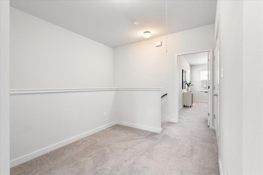 605 W South St - Photo 12