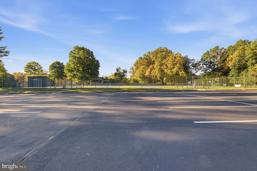 13805 Bonsal Lane - Photo 2