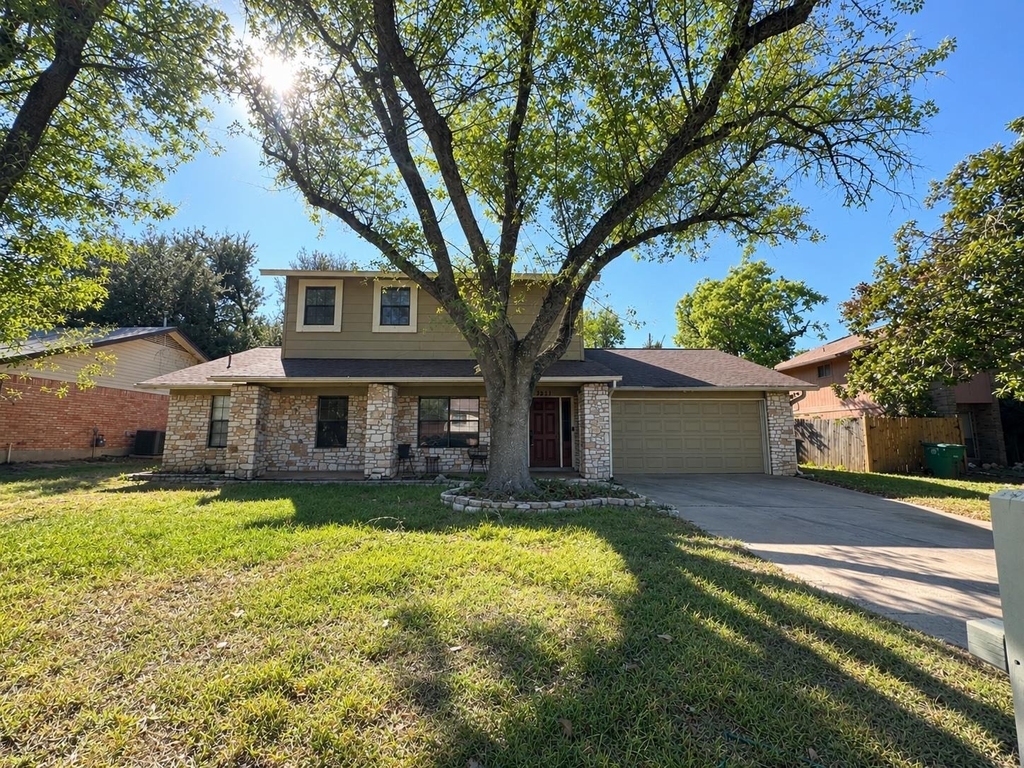 7311 Danwood Dr - Photo 0