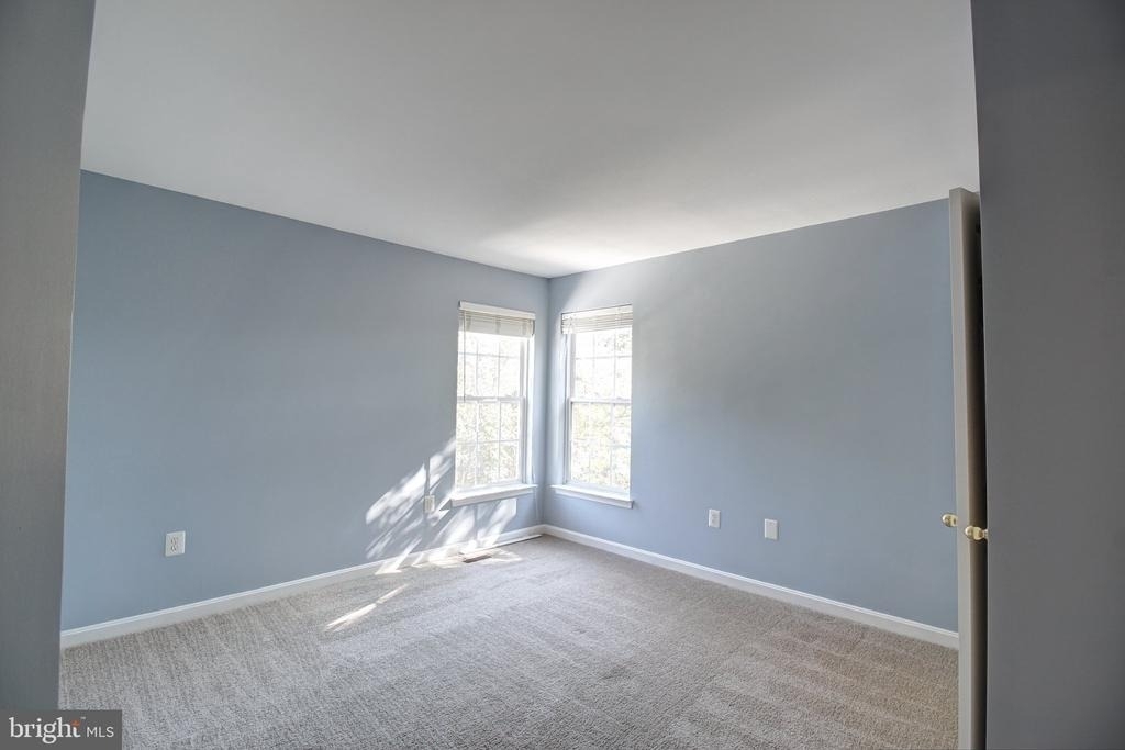 8322 Jordan Valley Way - Photo 17