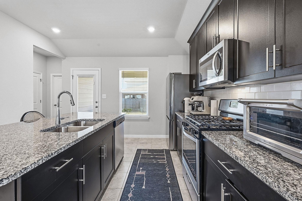 14505 Heartland Dr - Photo 10
