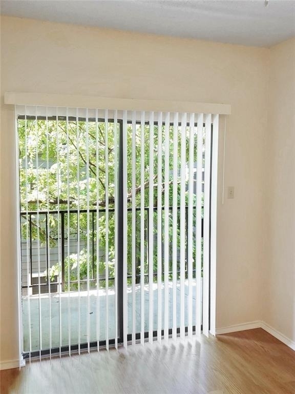 2706 Salado St - Photo 2
