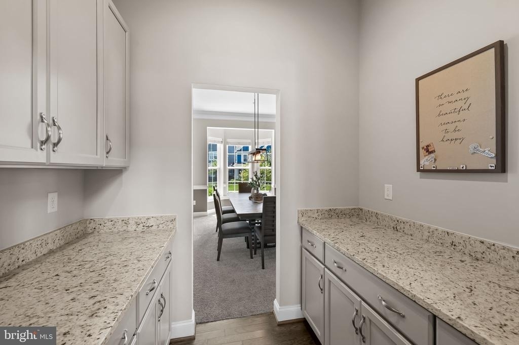6408 Paddington Street - Photo 10