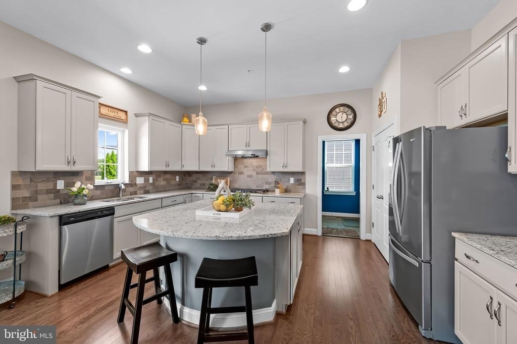 6408 Paddington Street - Photo 1