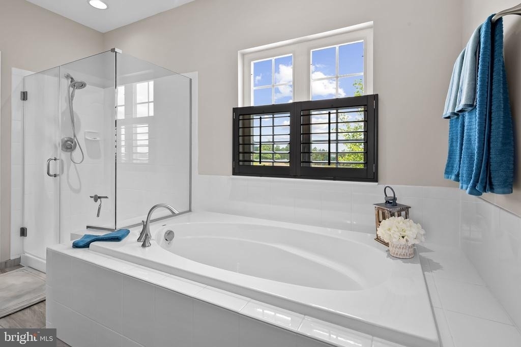 6408 Paddington Street - Photo 35