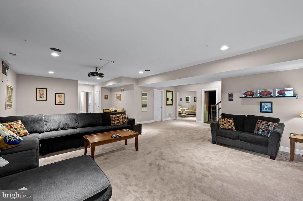 6408 Paddington Street - Photo 39